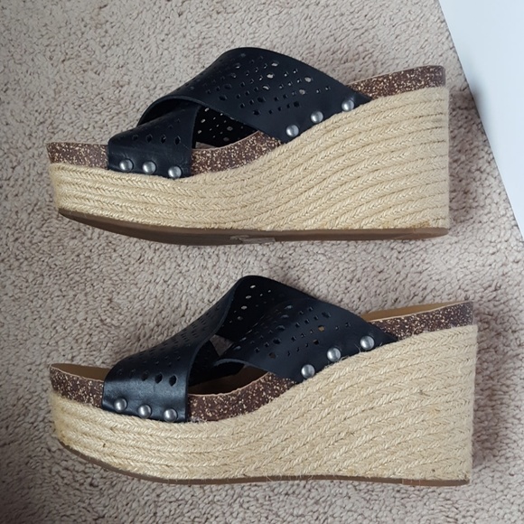Lucky Brand leather wedge sandals size 9.5M - Picture 4 of 8